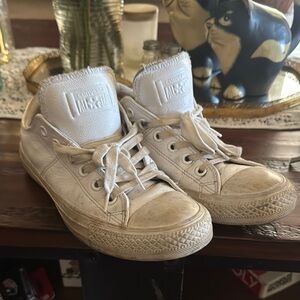 Converse Off-White Sneakers (leather)